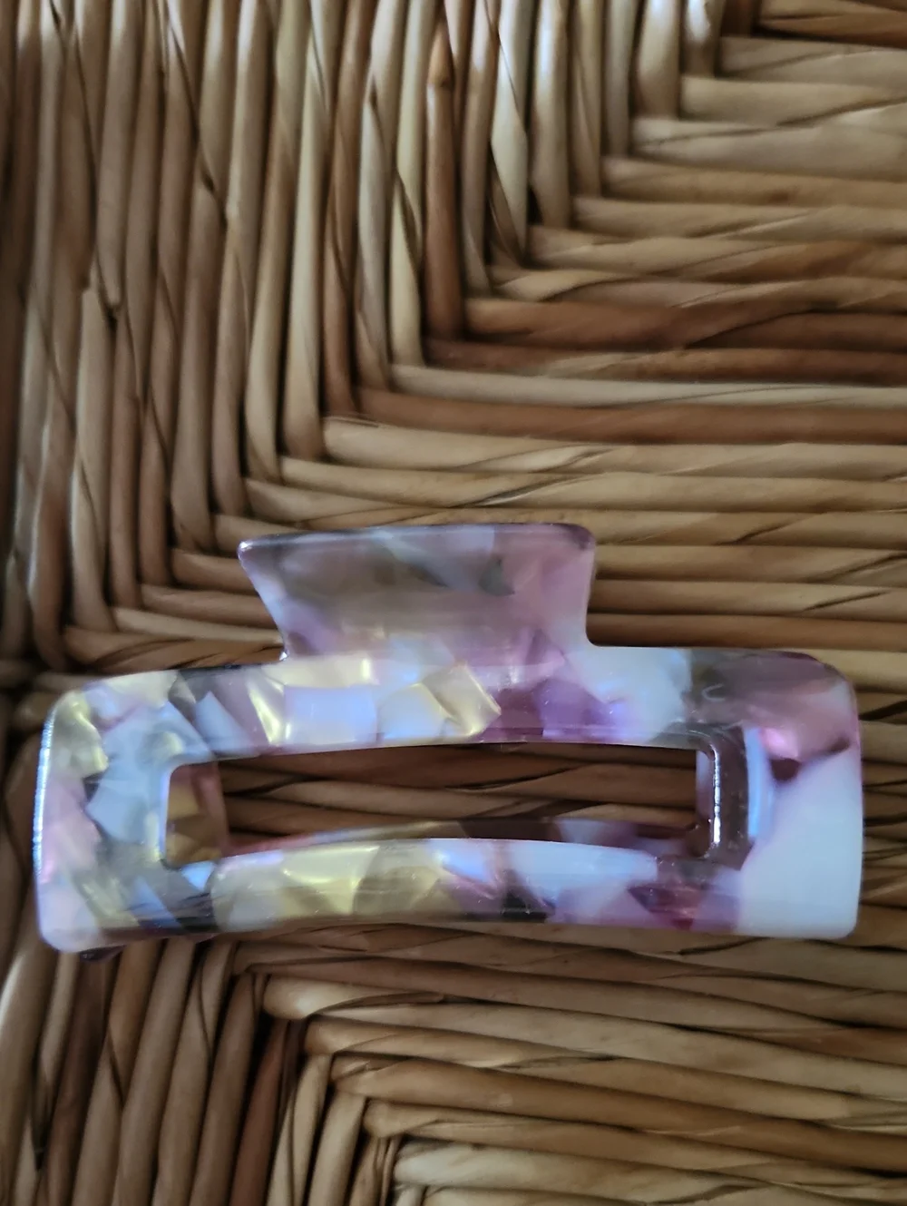 NWOT Acetate Hair Clip 4 inches